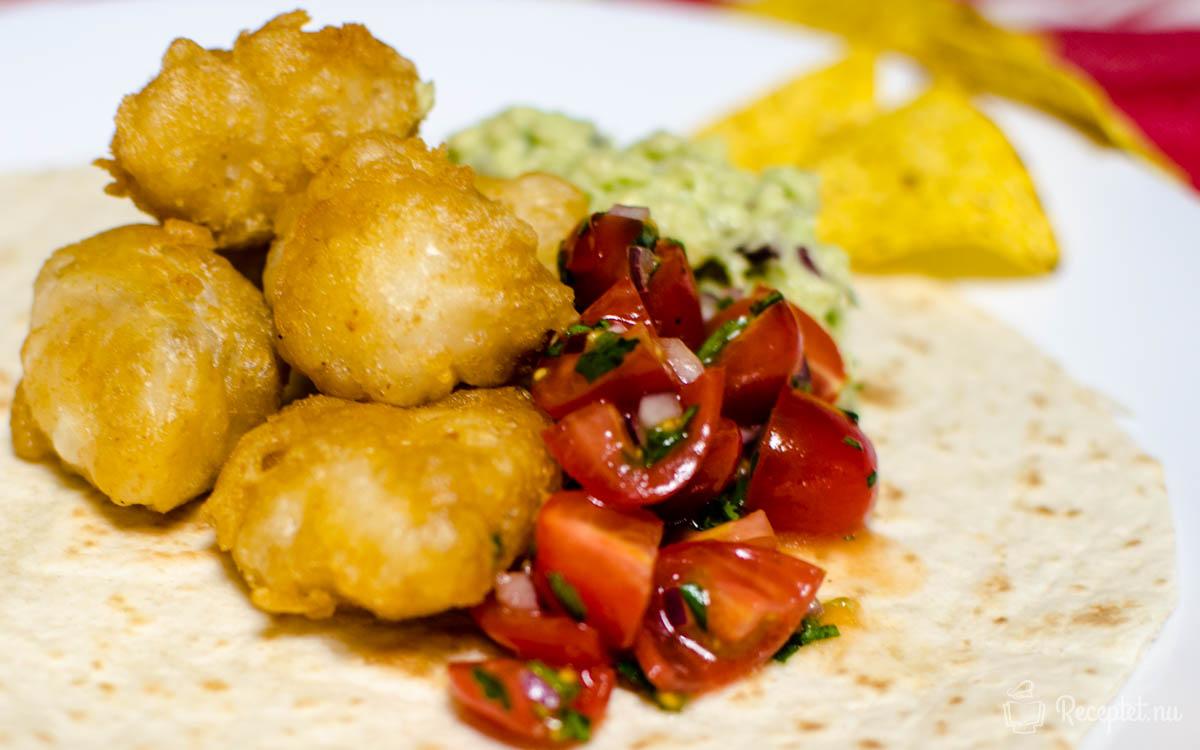 Bild på Krispig fish tacos med pico de gallo